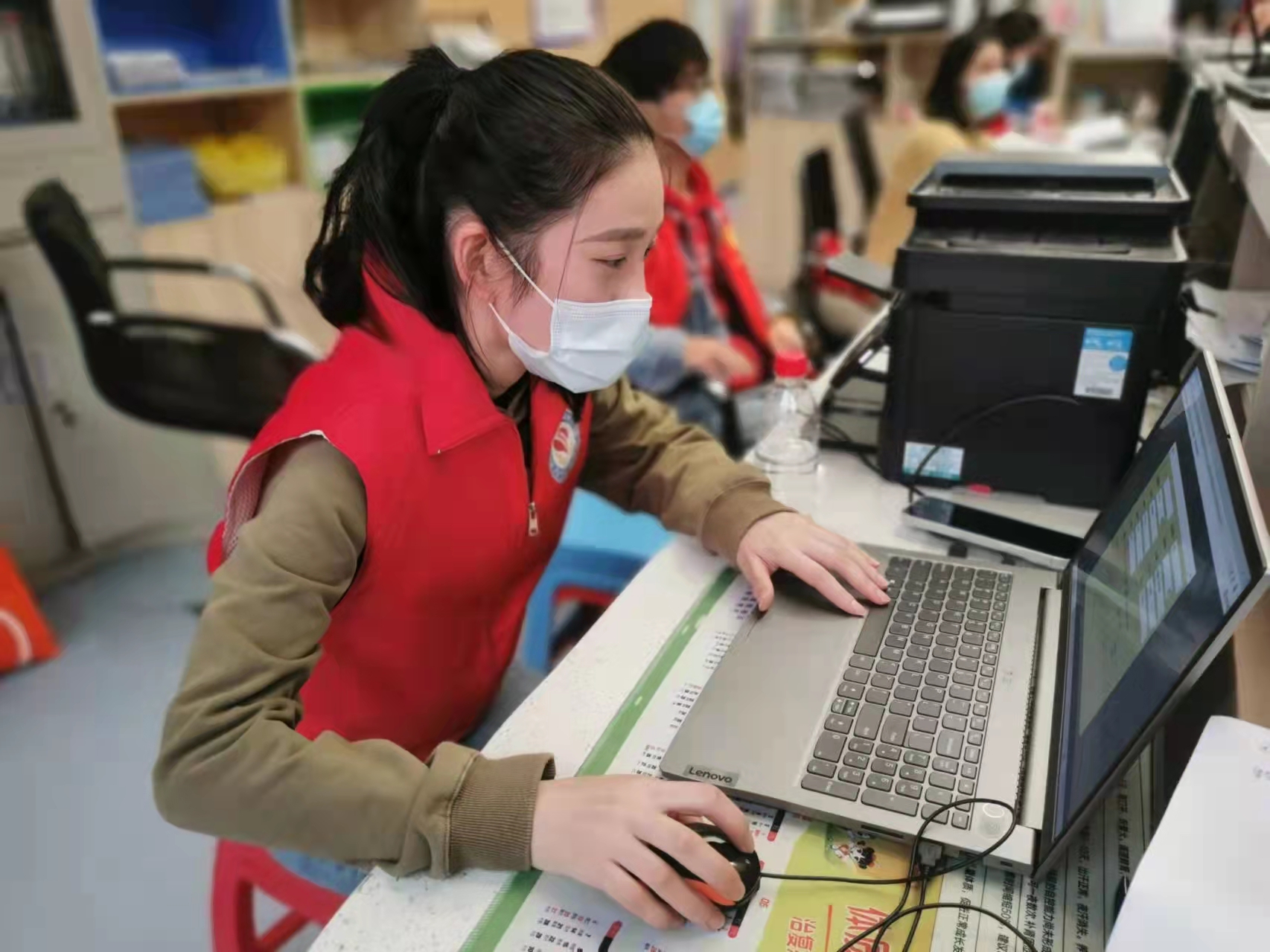 做好开展接种新冠疫苗“加强针”宣传工作人人有责 